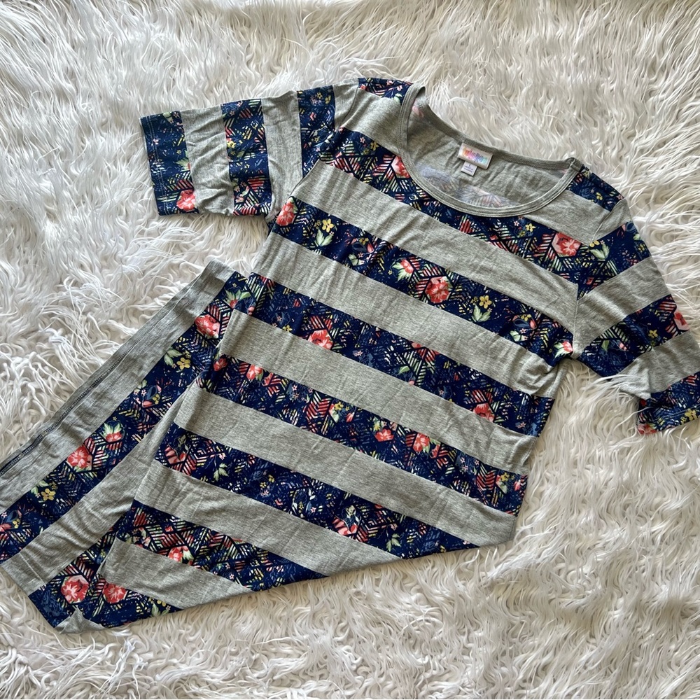 Large LuLaRoe Julia TShirt Dress - Like New 🩶
